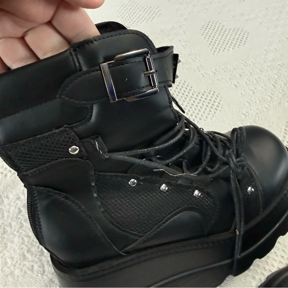 SHEIN Black Chunky Platform Boots (8)